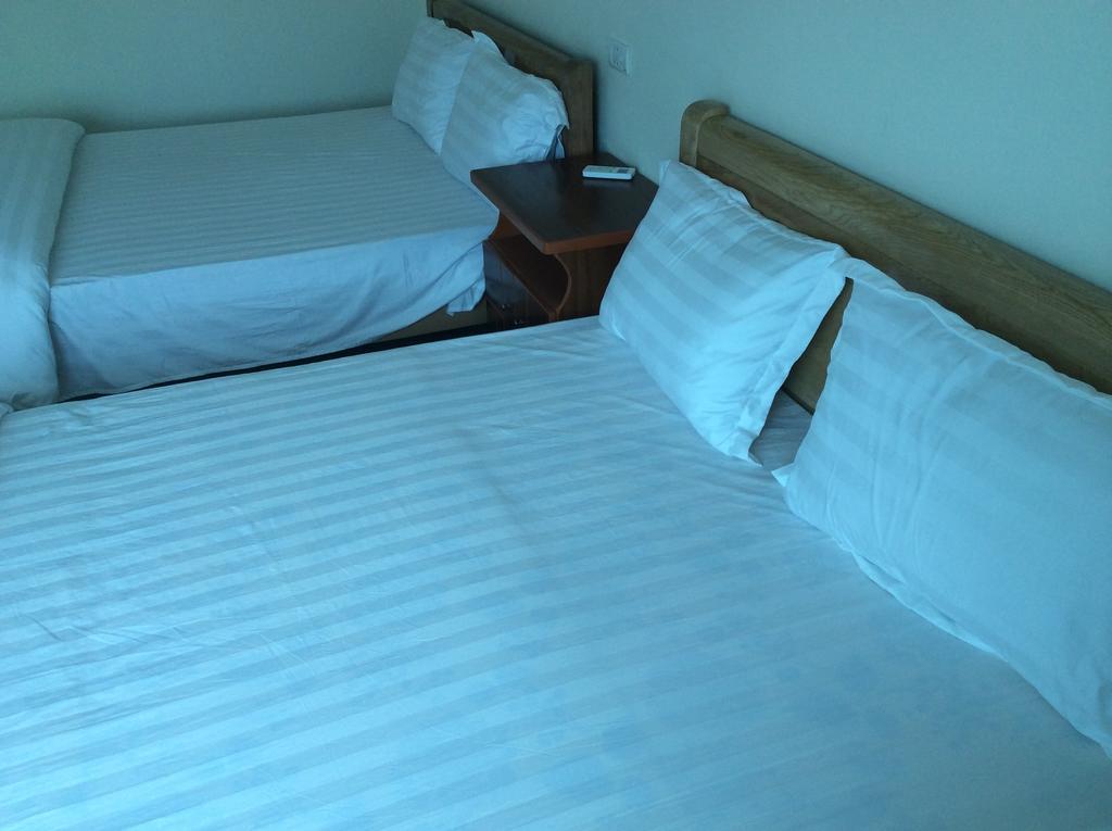 Van Anh Hotel Thach Loi Стая снимка