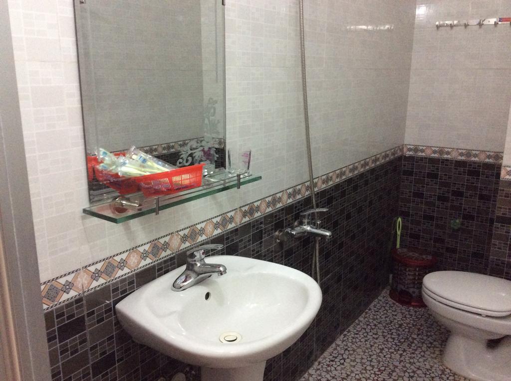 Van Anh Hotel Thach Loi Екстериор снимка